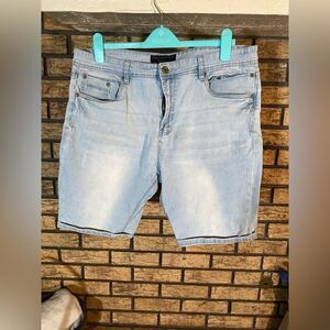 Free planet Jean shorts‎